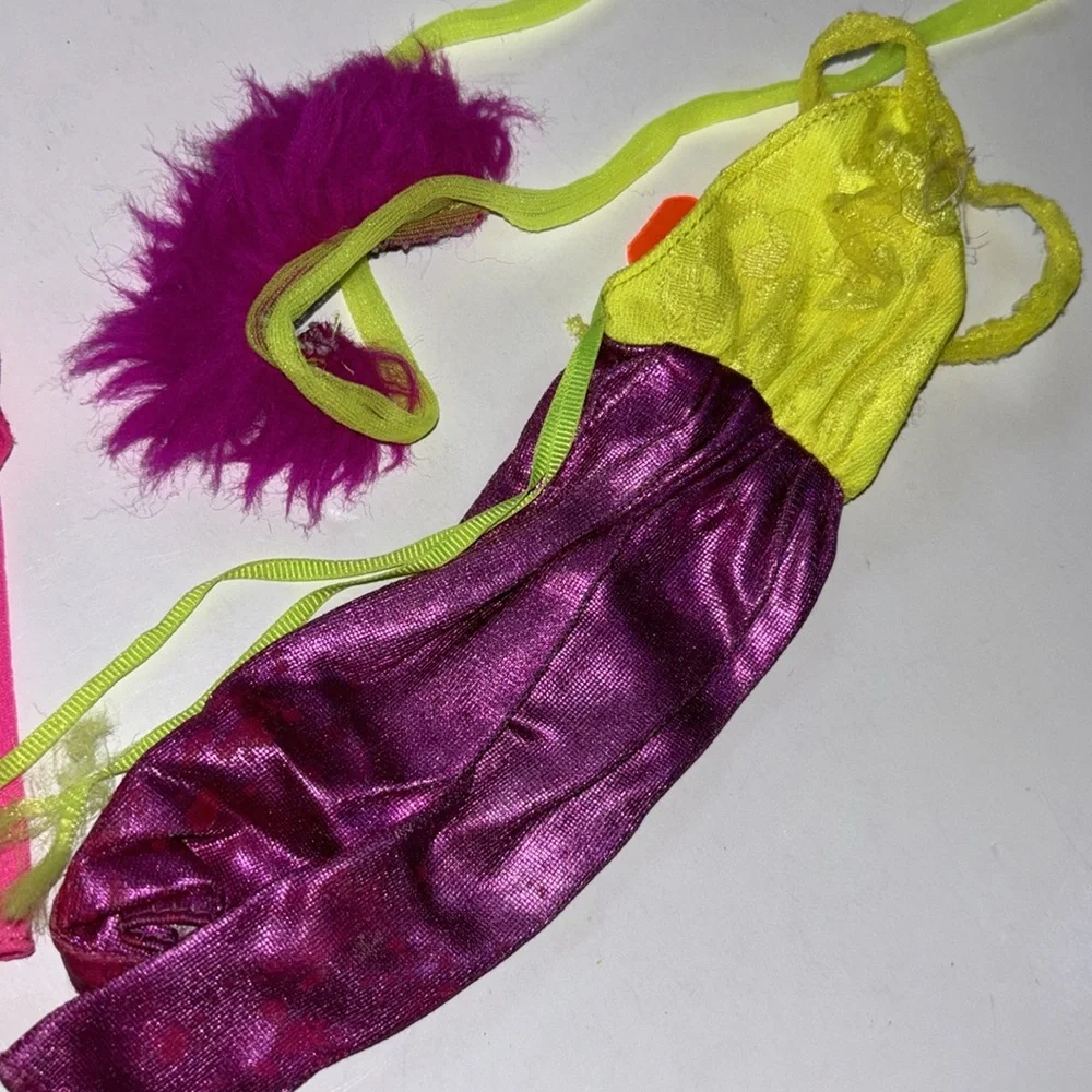 BARBIE AND THE ROCKERS OUTFITS 1980s Barbie and the Rockers Clothing Vintage
